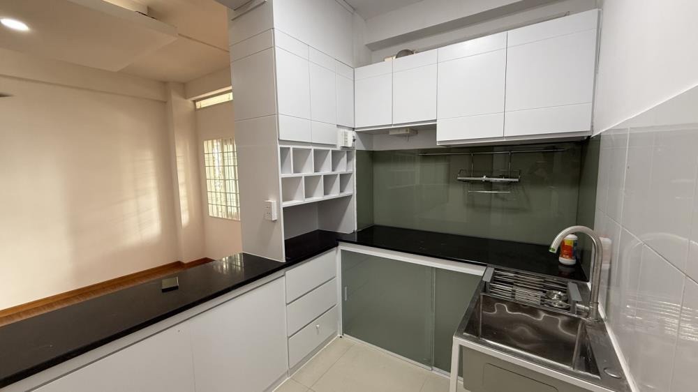 Căn hộ 2PN Phan Văn Trị, Bình Thạnh - 74m2, Giá 3.4 tỷ - Vào Ở Ngay
