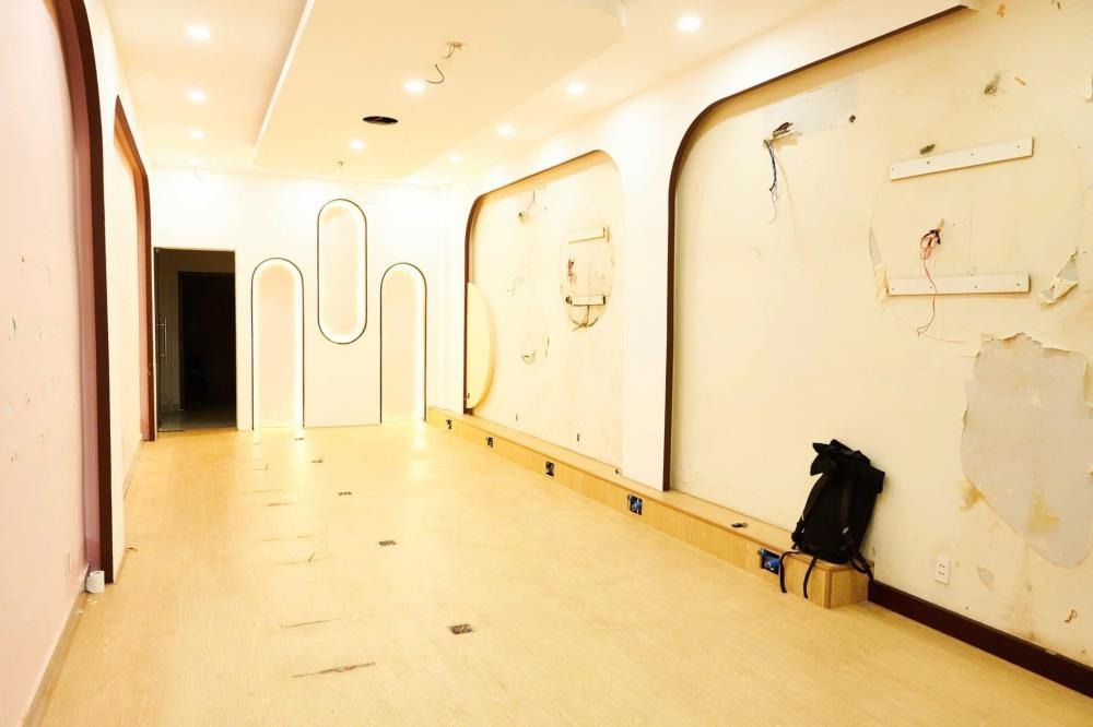 Bán Nhà Mặt Tiền Quận 1 - Trần Đình Xu - Diện Tích 86.6m² - Lợi Nhuận Cao