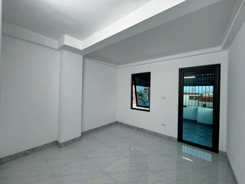 Bán nhà 3 mặt thoáng, ô tô đỗ cổng - Yên Nghĩa, Hà Đông | Giá 5.6 tỷ