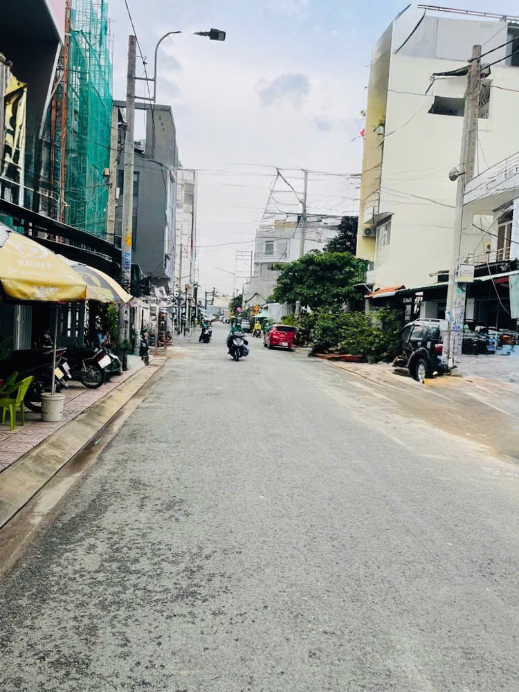 CHDV 32P – DÒNG TIỀN 140TR/TH – NHÀ MỚI 6 TẦNG – DT 275M² – TÂN PHÚ – 31TỶ +
