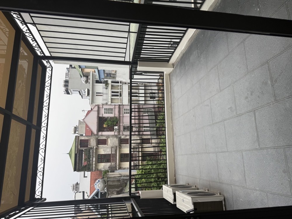 BÁN NHÀ NGỌC THUỴ-LONG BIÊN-45M- NGÕ OTO-NHỈNH 8 TỶ(TL)