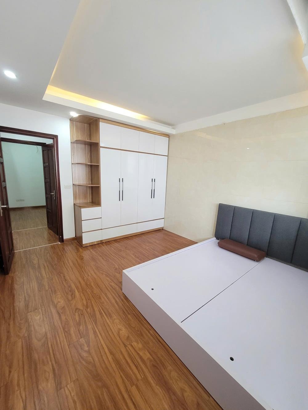 Bán Căn Hộ 3PN, 117m² CT6 Văn Khê: Full Nội Thất, Giá 5.95 Tỷ