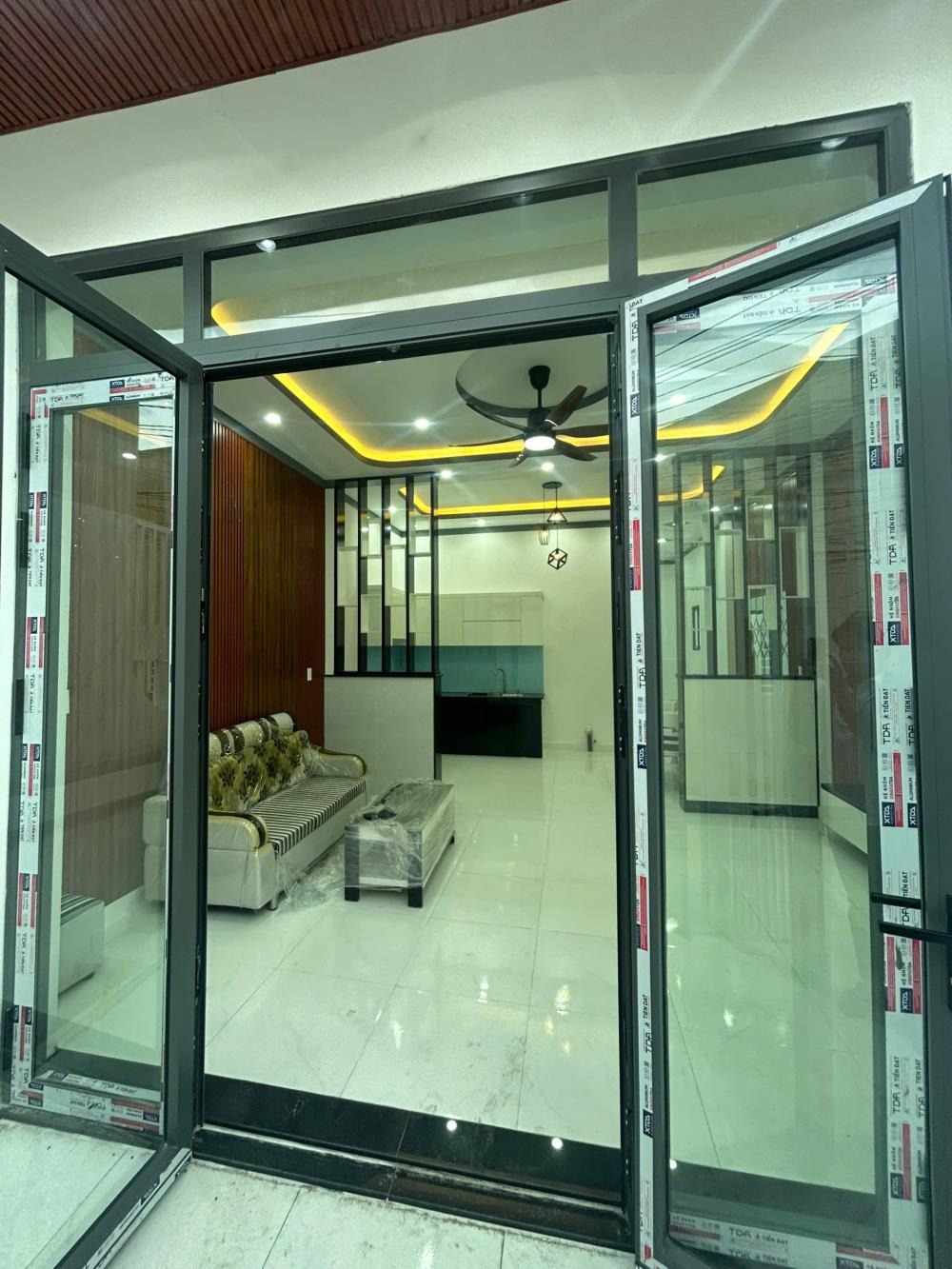 Bán Gấp Nhà Sổ Hồng Riêng Hóc Môn - Giá 959tr