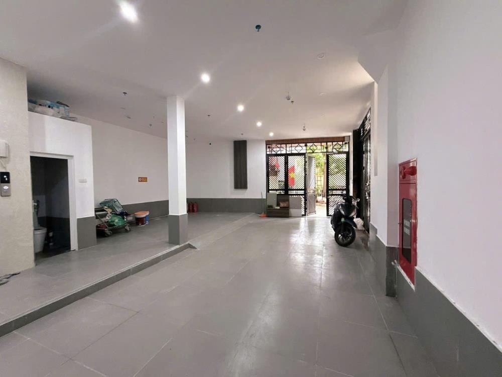 Bán Chung Cư Mini Cầu Giấy - Lô Góc, Full Nội Thất, Doanh Thu Cao