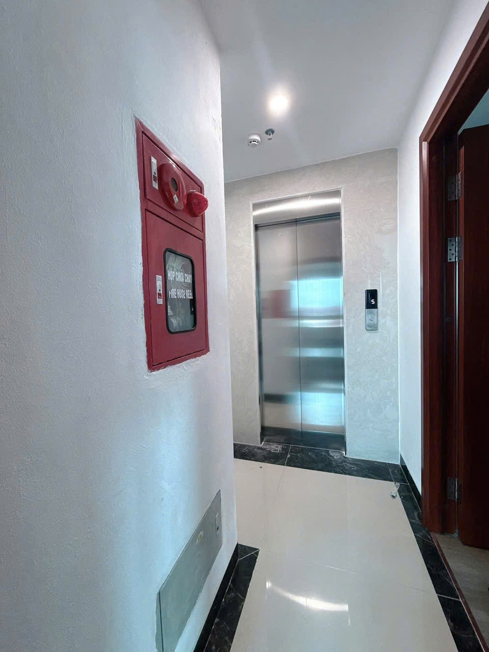 Bán Chung Cư Mini Cầu Giấy - Lô Góc, Full Nội Thất, Doanh Thu Cao