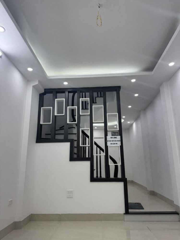 Nhà đẹp Thượng Cát- Liên Mạc 35m, 4 tầng gần Cầu Thượng Cát