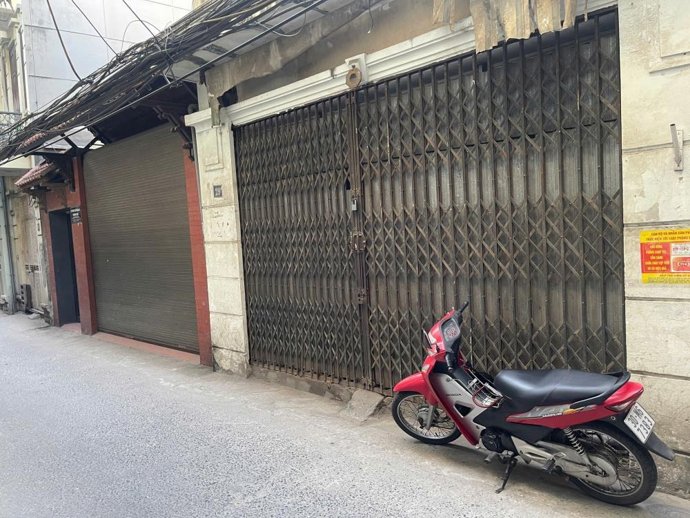Bán nhà lô góc Minh Khai - 55.5m² - 10.9 tỷ - Ô tô vào tận nơi