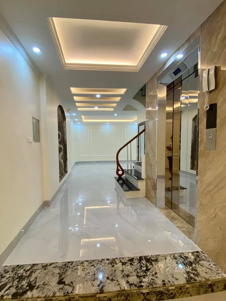 Bán nhà mặt phố Thụy Khuê, Tây Hồ - 69m2, 8 tầng, thang máy, giá 35 tỷ
