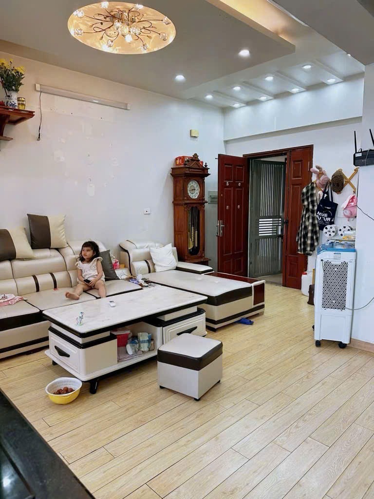 Bán Căn Hộ CC183 Hoàng Văn Thái, Thanh Xuân - 67m² - 4.5 tỷ