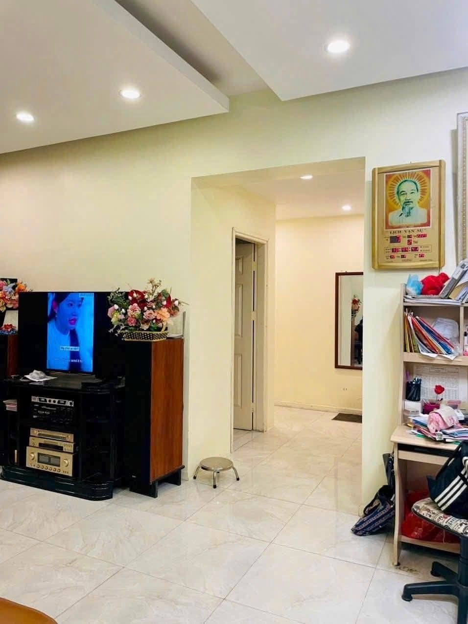 Căn hộ Cao Cấp 135m² - Viện Chiến Lược - Trung Hòa - Cầu Giấy - 9.5 Tỷ