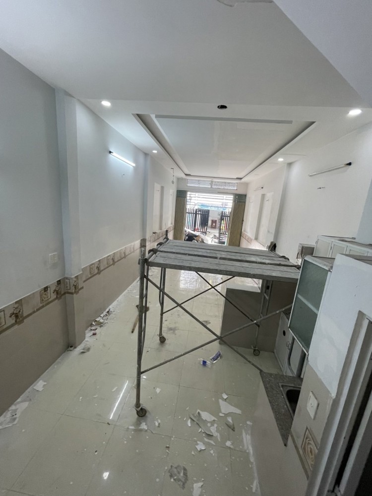 Nhà Gần Chợ Liên Khu 5-6 Sổ Hồng Riêng 58m²(4 x 14.5m) Giá Chỉ 3,5 Tỷ