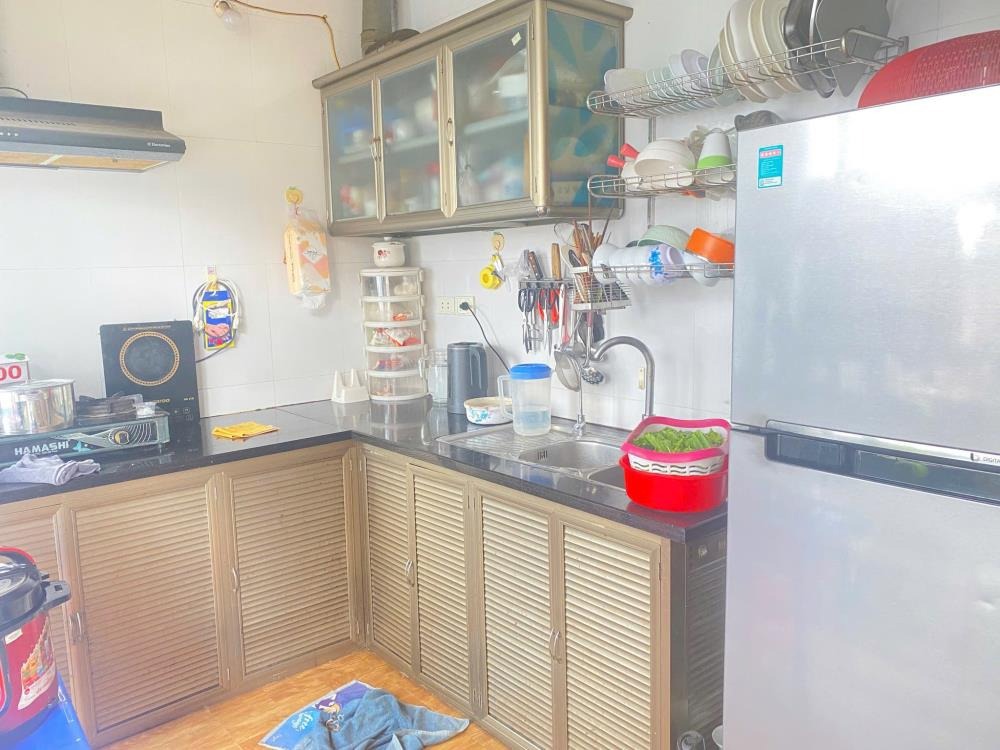 Căn hộ 2PN, 48m², Giá 3.25 tỷ - Tập thể Cao Đẳng Cơ Khí, Cầu Giấy