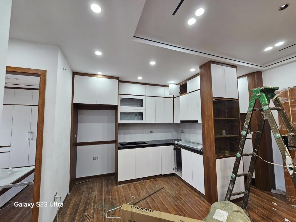 Bán căn hộ KĐT Trung Hòa Nguyễn Thị Định 78m² - 3PN - 6.95 tỷ