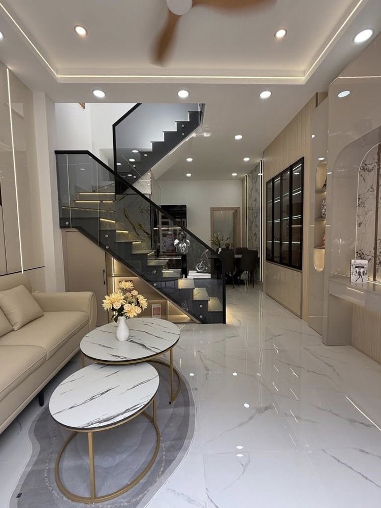 Nhà Hẻm Quang Trung  Đối Diện UBND Gò Vấp
