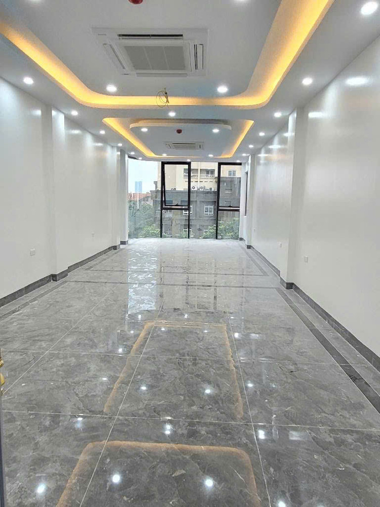 MẶT PHỐ NGUYỄN CHÁNH - TÒA VĂN PHÒNG 8 TẦNG + 1 HẦM - THANG MÁY - PHÁP LÝ ĐẦY ĐỦ - 53 TỶ