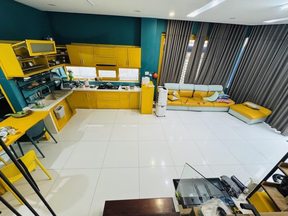 Bán Nhà Góc 2 Mặt Tiền Tân Phú - 4 Tầng, 73m2, Giá 9.1 Tỷ
