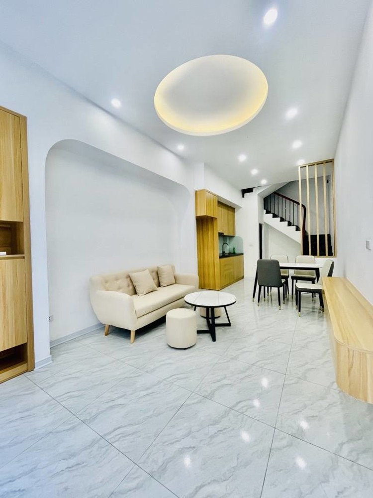 LÁNG - 8.5 TỶ 4 TẦNG - NHÀ MẶT NGÕ – LÔ GÓC – Ở NGAY – KHU VỰC HIẾM – SỔ ĐỎ NỞ HẬU