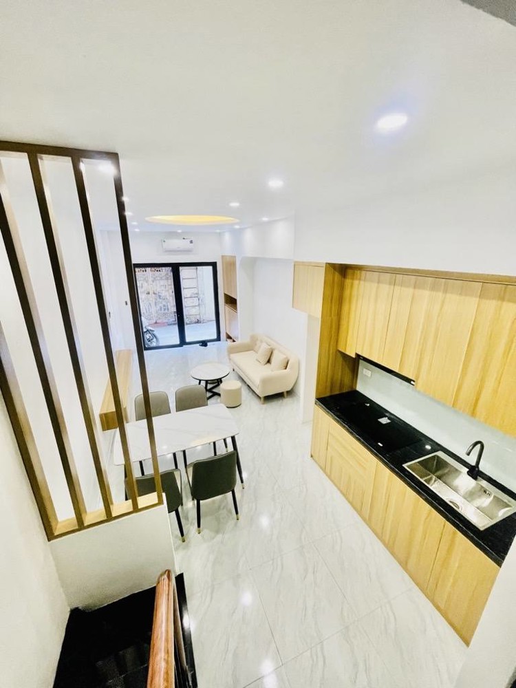 LÁNG - 8.5 TỶ 4 TẦNG - NHÀ MẶT NGÕ – LÔ GÓC – Ở NGAY – KHU VỰC HIẾM – SỔ ĐỎ NỞ HẬU