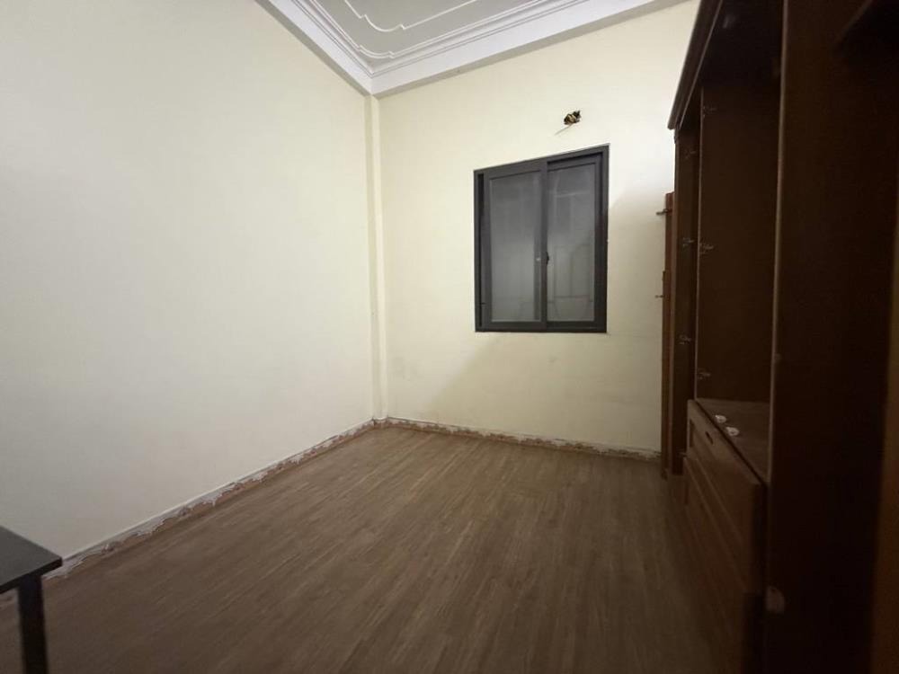 Bán nhà Kim Giang, Hà Nội - 39m2, 5 tầng, Giá 7.8 tỷ - Vị trí đẹp, tiện ích đầy đủ