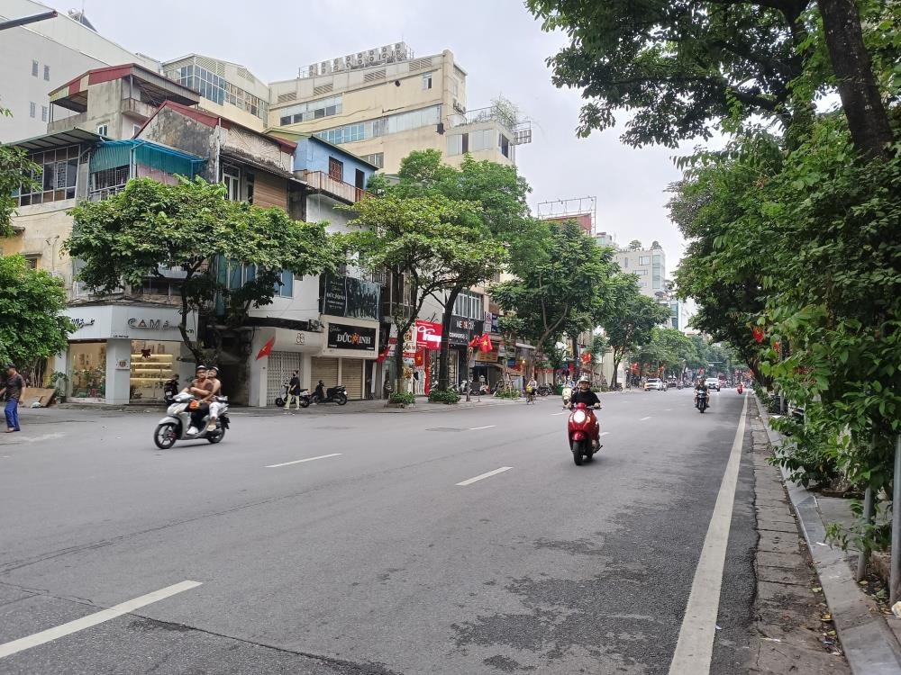 Nhà Tập Thể Pháp Cổ 3 Tầng - 3/4/5 Phố Huế - Vị Trí Trung Tâm Quận Hai Bà Trưng