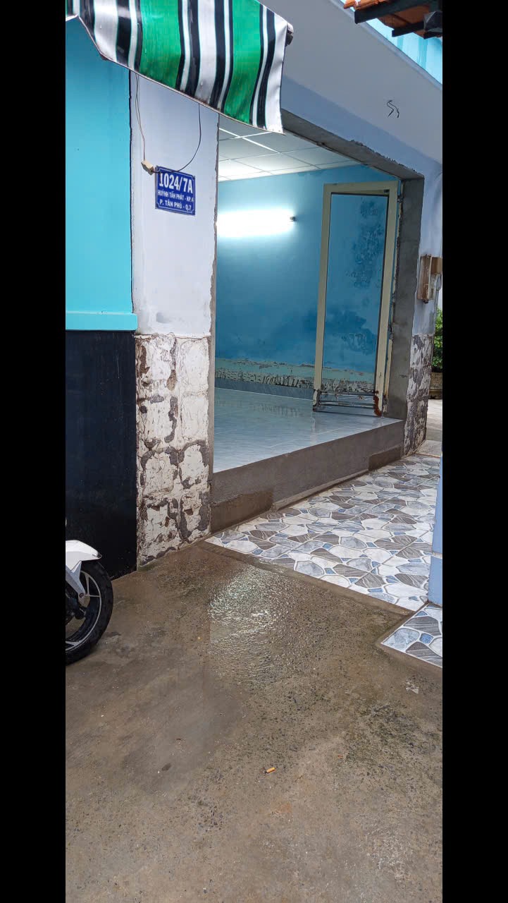 Cho Thuê Nhà Nguyên Căn Quận 7 - Mới Nâng Nền, Cao Ráo, Giá Tốt (Miễn Trung Gian)