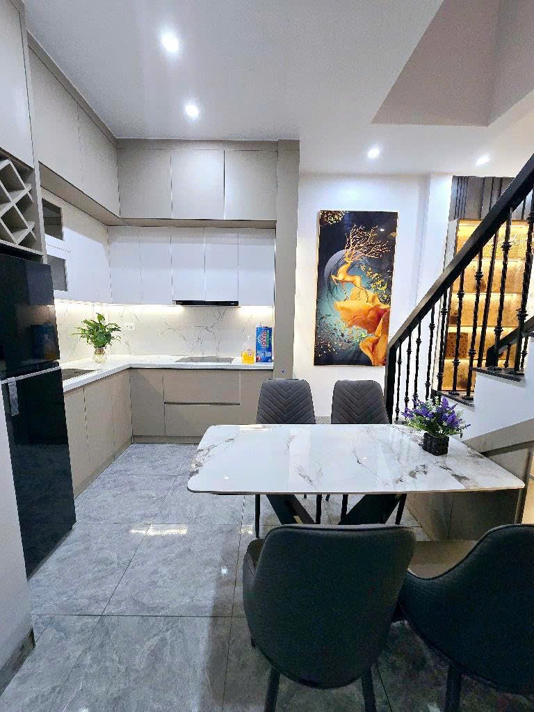 Bán nhà Bùi Xương Trạch, Thanh Xuân - 4 Tầng, 42m2 - Giá 9 Tỷ