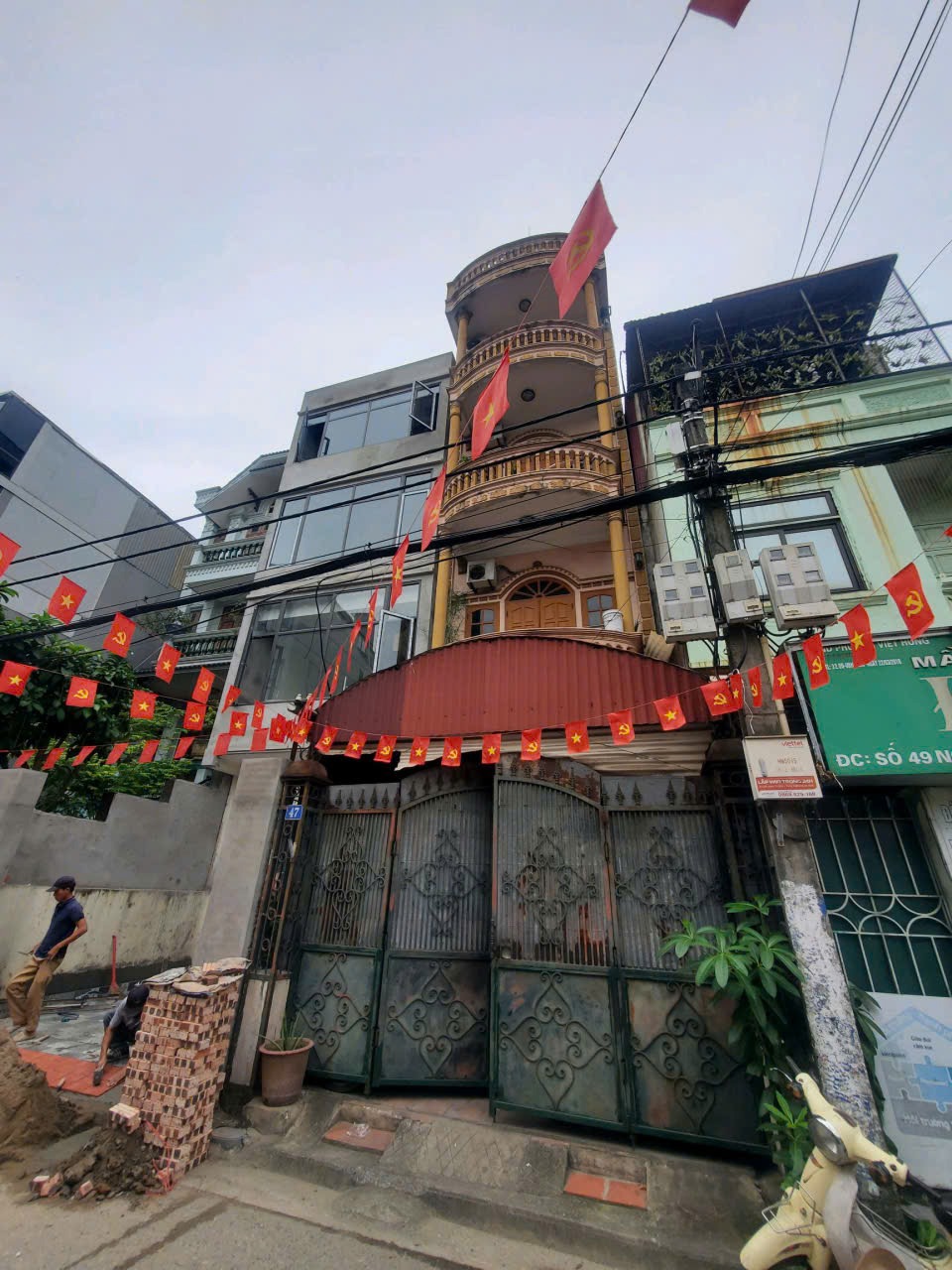 Bán nhà Việt Hưng - Hoa Lâm 4 Tầng, 77m², Mặt Ngõ Ô Tô Tránh - 15 Tỷ