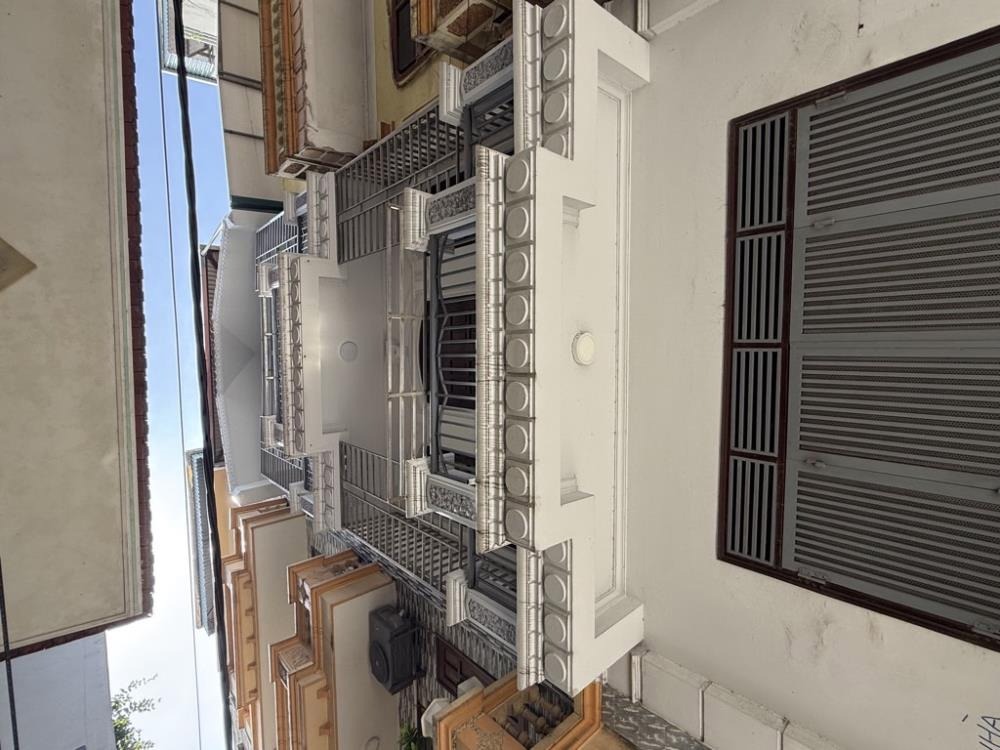 Bán nhà 4 tầng Triều Khúc - 50m² - Ô tô đỗ cửa - Giá Tốt