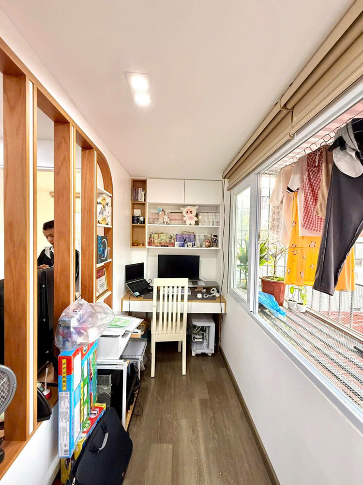 PHƯƠNG MAI - NHÀ ĐẸP  - LÔ GÓC 2 THOÁNG - VIEW SÂN CHƠI - 2 NGỦ, 50 m , tầng 5, mt 4 m, giá 3.5 tỷ