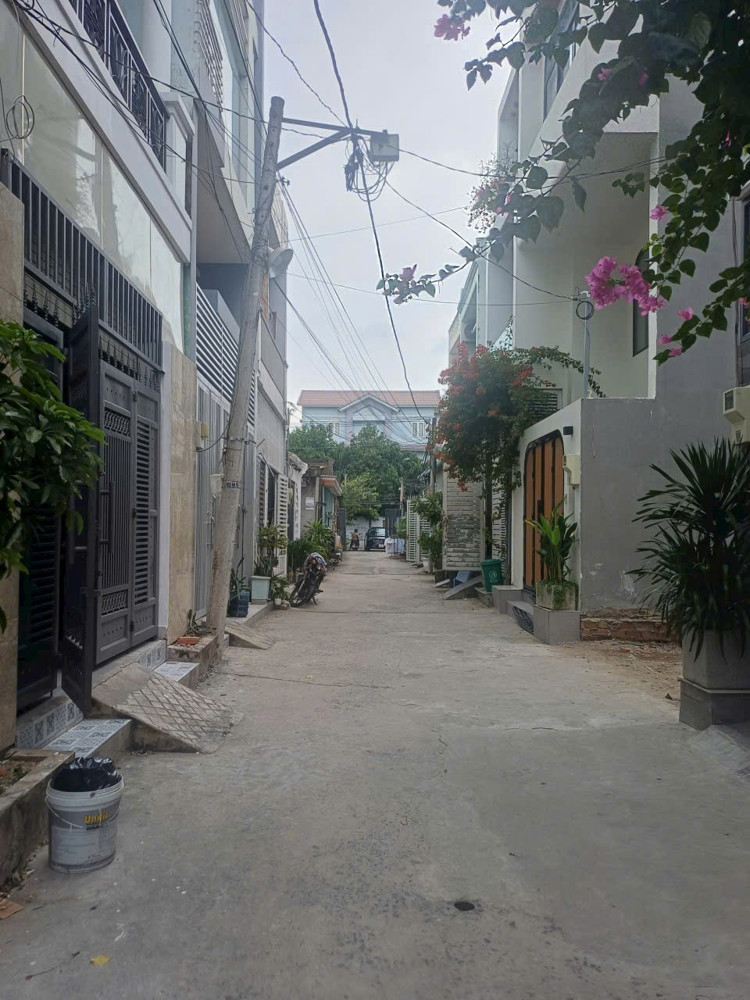 BÁN NHÀ ĐẸP 3 TẤM – NGAY CHỢ HIỆP BÌNH - Hẻm ô tô 5m 1 Sẹc Đường 49, Hiệp Bình, Thủ Đức