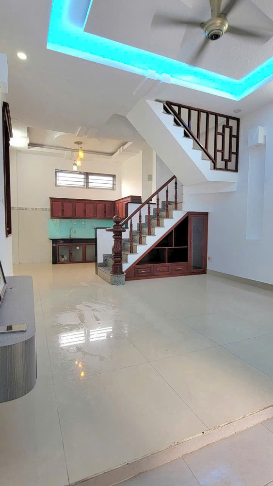 BÁN NHÀ ĐẸP 3 TẤM – NGAY CHỢ HIỆP BÌNH - Hẻm ô tô 5m 1 Sẹc Đường 49, Hiệp Bình, Thủ Đức
