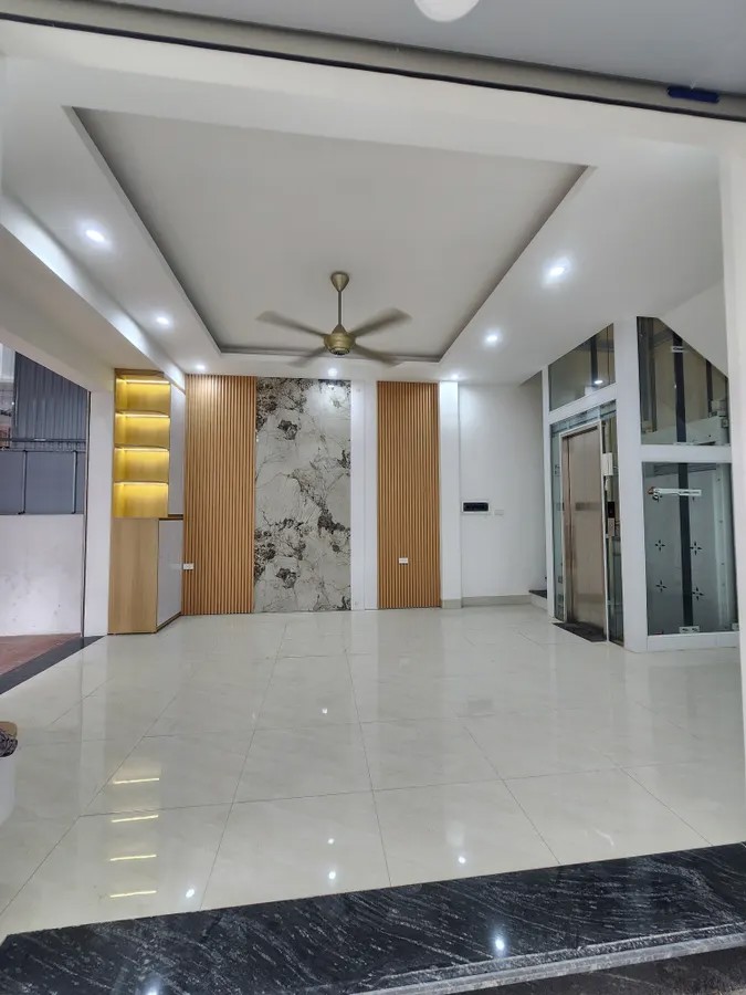 BÁN NHÀ VẠN PHÚC - HÀ ĐÔNG 50MX5 TẦNG, LÔ GÓC, THOÁNG SÁNG, THANG MÁY XỊN XÒ GIÁ 8.2 TỶ
