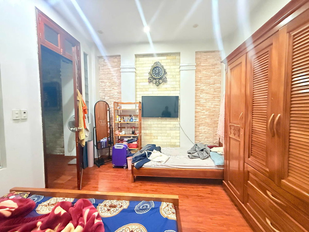 BÁN NHÀ ĐA SỸ-KIẾN HƯNG- HÀ ĐÔNG 49M NGÕ Ô TÔ THÔNG, NHÀ CÒN MỚI GIÁ 6.3 TỶ