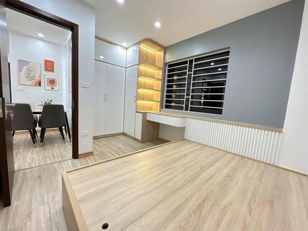 Nhà Mặt Phố Tam Khương - 100m2, 4 Tầng, Giá 48 Tỷ - Vị Trí Đắc Địa