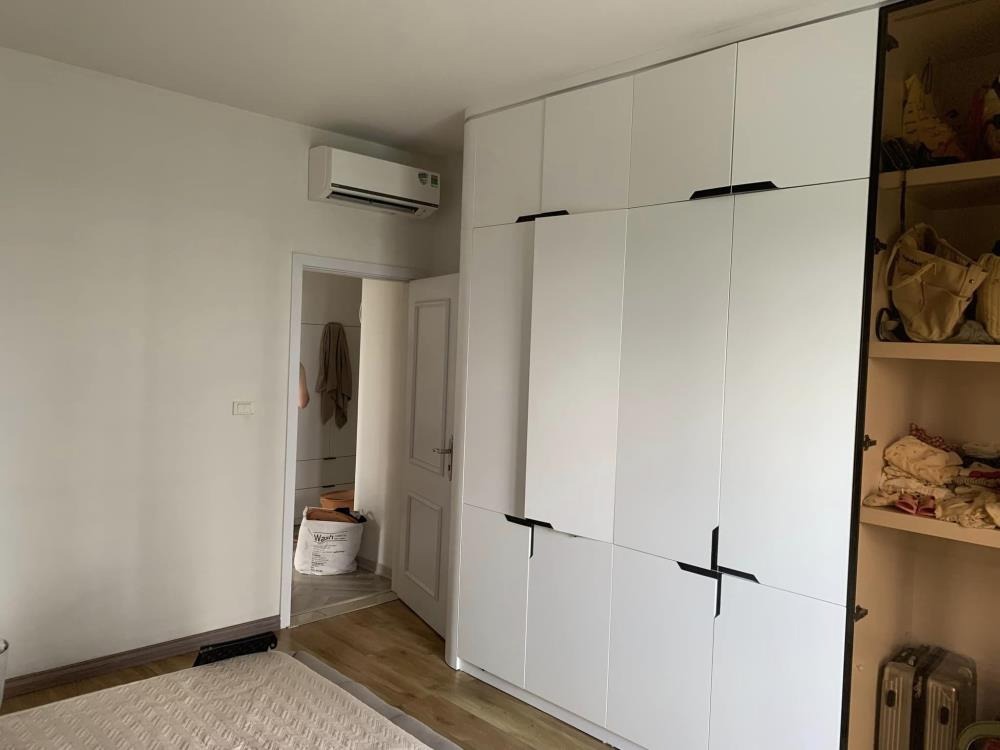 Bán Căn Hộ Vườn Đào Tây Hồ - 98m2, 2PN - Giá 7.2 Tỷ - View Nhật Tân