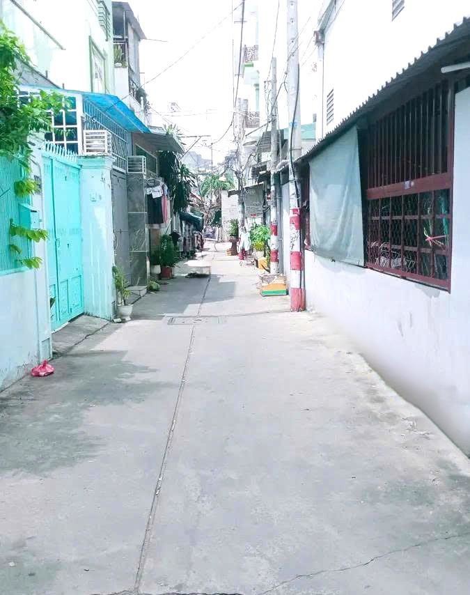 GIẢM SỐC CÒN 5.8 TỶ – NHÀ ĐẸP NGANG 5M, – NGUYỄN VĂN SĂNG- TÂN SƠN NHÌ – KHU VIP TÂN PHÚ