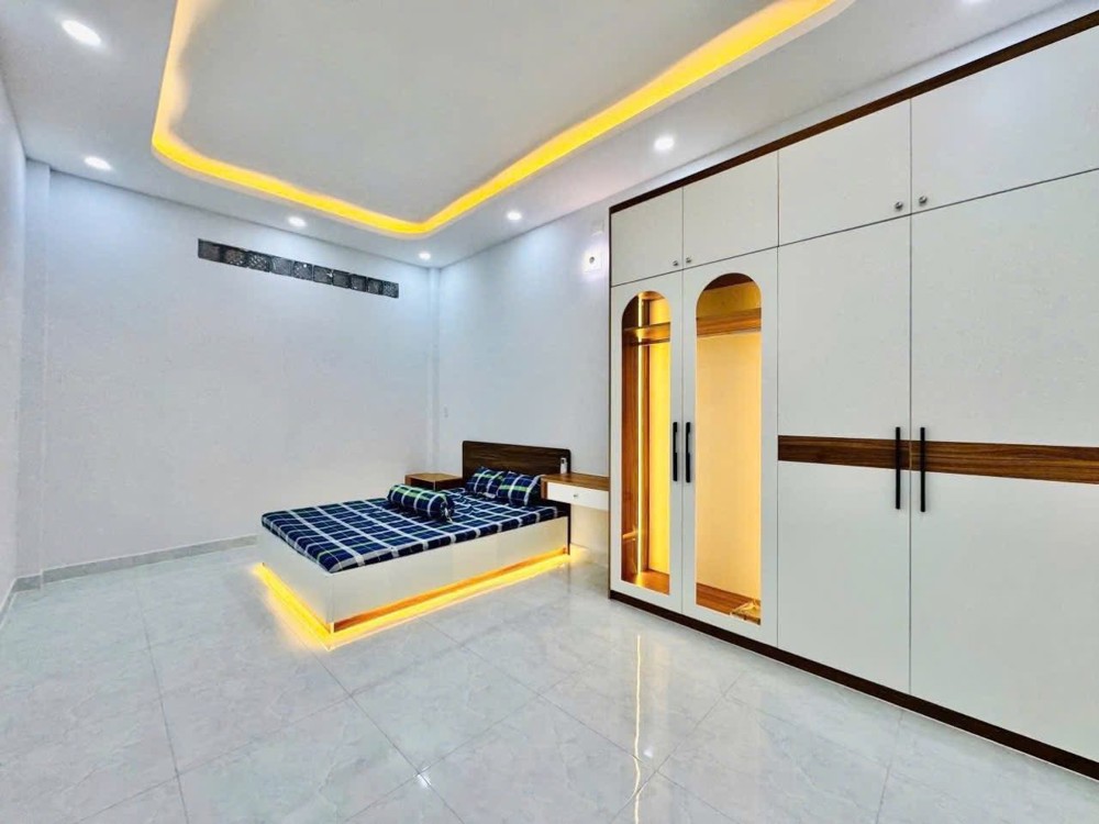 Nhà Nguyễn Oanh  Full Nội Thất Cao CấpThiết Kế Bắt Mắt  Xách Vali Ở Ngay
