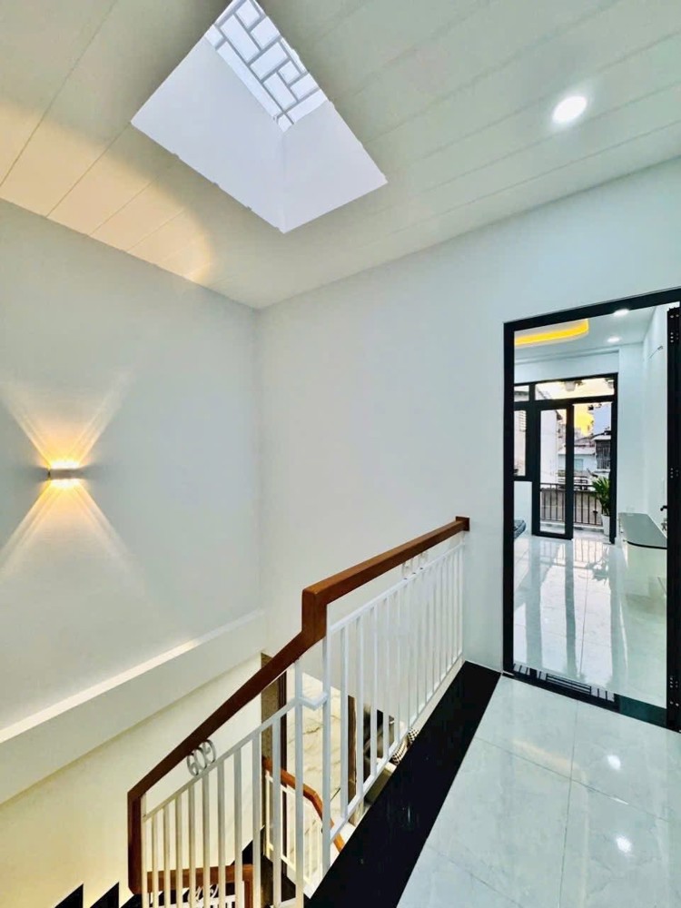 Nhà Nguyễn Oanh  Full Nội Thất Cao CấpThiết Kế Bắt Mắt  Xách Vali Ở Ngay