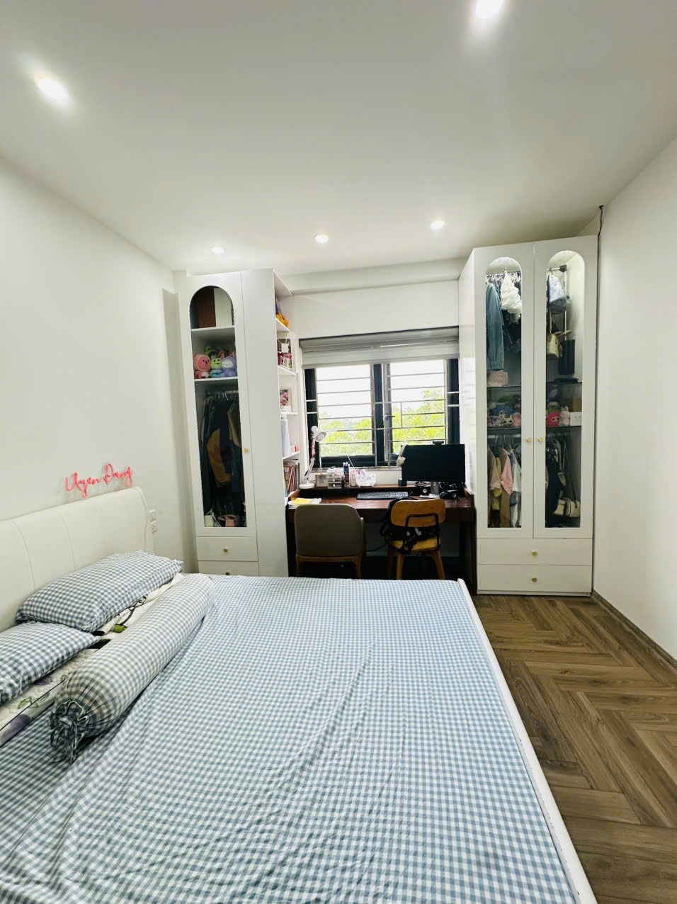 Bán Căn Hộ 3PN Linh Đàm - Iew - 120m² - Giá 8.5 Tỷ