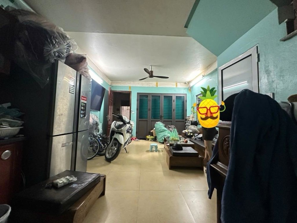 Chính chủ bán nhà 33m2, 5 tầng, Cổ Nhuế, ngõ thông thoáng