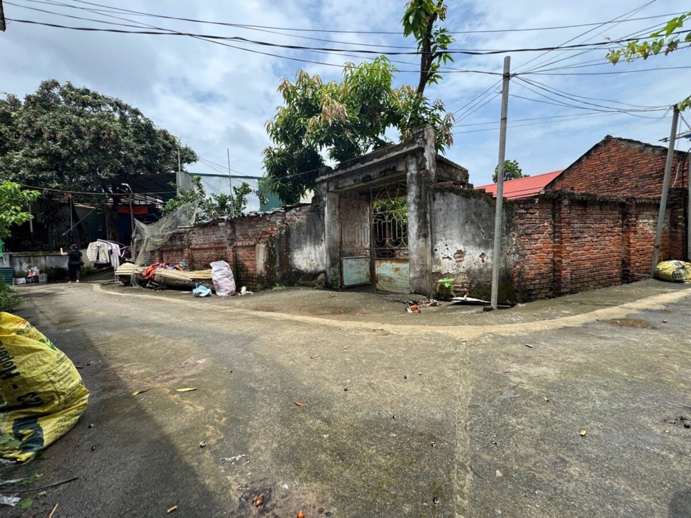 CHÍNH CHỦ BÁN LÔ ĐẤT ĐẸP 80M LÔ GÓC TẠI PHÚ NGHĨA-CHƯƠNG MỸ-HÀ NỘI