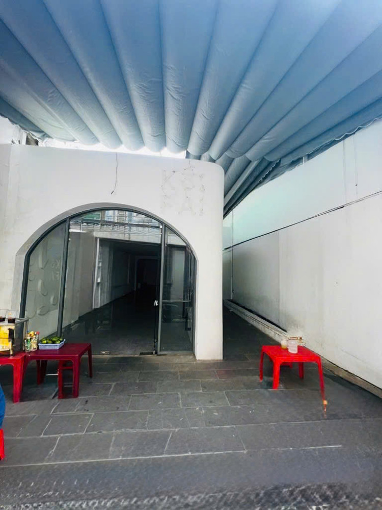 Q.10 – MT 3/2 HUỲNH NGỌC LỘC – 123M² – NGANG 6M – KINH DOANH ĐỈNH - 28.X