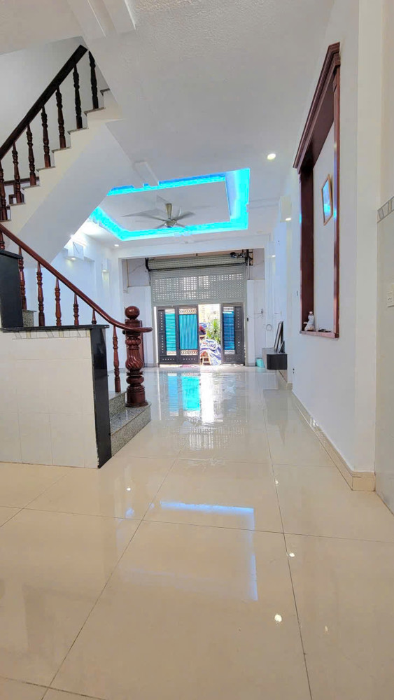 BÁN NHÀ ĐẸP 3 TẤM – NGAY CHỢ HIỆP BÌNH - Hẻm ô tô 5m 1 Sẹc Đường 49, Hiệp Bình, Thủ Đức