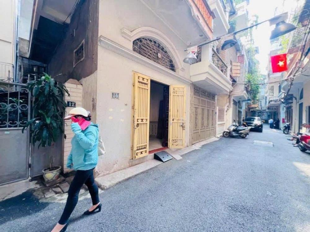 Bán nhà phố Vương Thừa Vũ, Thanh Xuân - 60m2, 3 Tầng, Giá 16.5 Tỷ