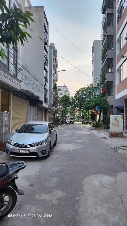 BÁN NHÀ HÒA BÌNH - YÊN NGHĨA - HÀ ĐÔNG 35M2 X 4 TẦNG  - Ô TÔ ĐỖ SÁT NHÀ - NHÀ MỚI VỀ Ở LUÔN - GIÁ