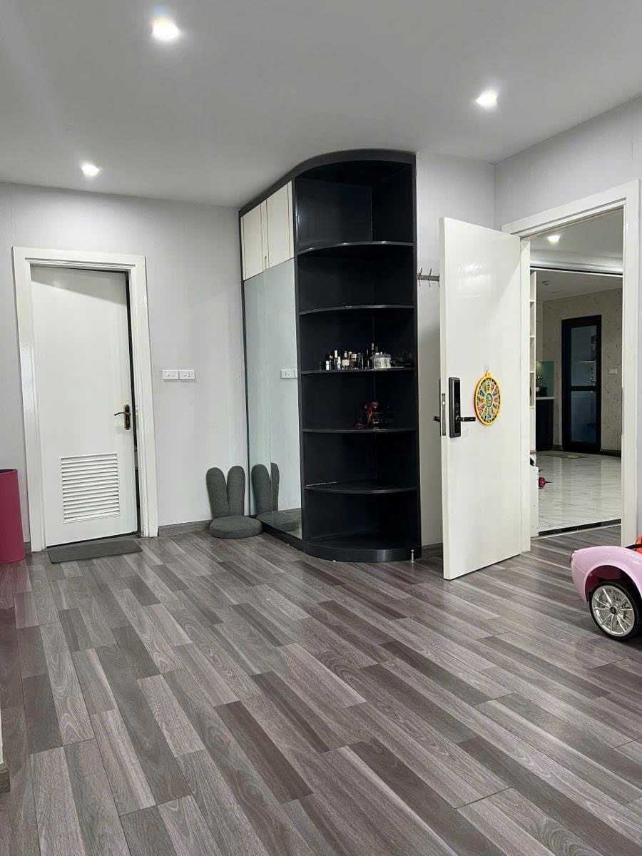 Bán Căn Hộ Goldmark City R1 - 3PN, Góc, View Đẹp - 11.2 Tỷ
