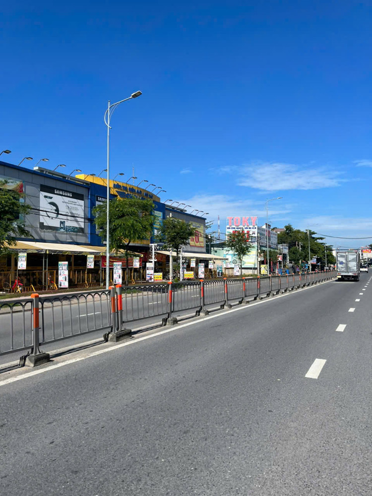 Bán nhà mặt tiền 8x27m giá 17,5 tỷ Đường Tô Ký