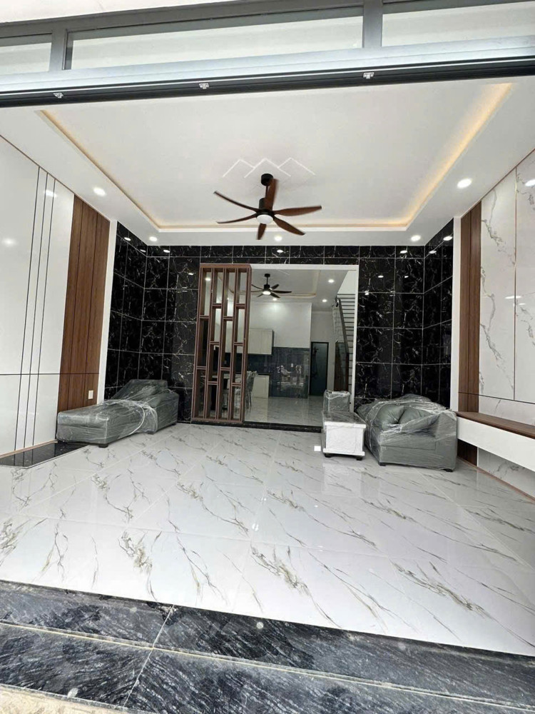 SIÊU PHẨM NHÀ PHỐ 1 TRỆT 1 LẦU – TẠI PHƯỜNG TÂN KHÁNH - TP. HỒ CHÍ MINH