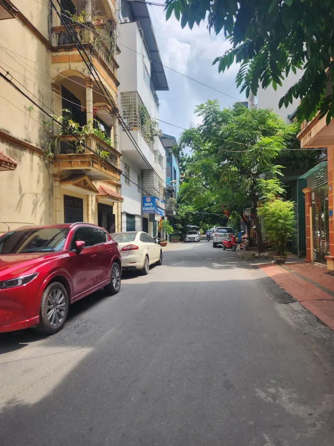 BÁN ĐẤT TỔ 6 ĐA SỸ 76M, 2 MẶT NGÕ MẶT TIỀN 5.5M, GẦN CHỢ, TRUNG TÂM, CÁCH Ô TÔ 50M GIÁ 9.2 TỶ CÓ TL