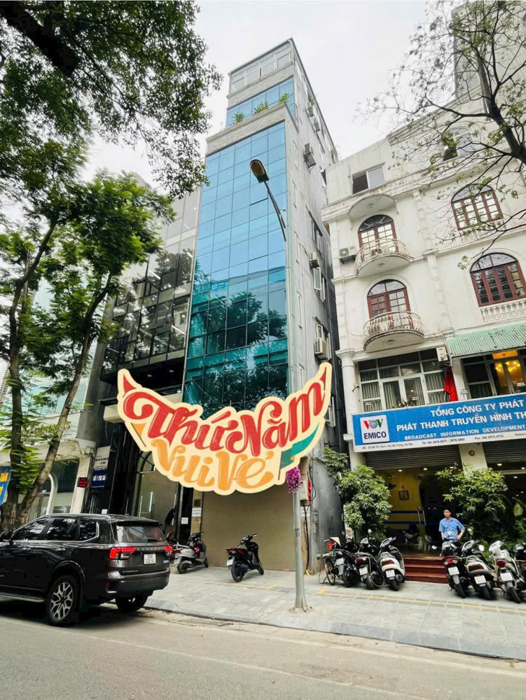 VIP SIÊU VIP PHỐ THI SÁCH - 2 BÀ TRƯNG - CẬN KỀ HOÀN KIẾM -  HIẾM NHÀ BÁN - GIÁ BẤT CHẤP - KINH
